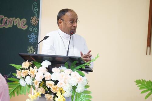 1539496214_Bishop Ignatius Mascaranhaus, Chairman of SCC