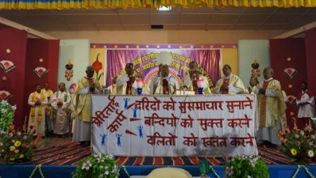 Review Seminar for Tribal belt, Hazaribag, Eucharistic celebration day 2 3