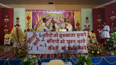 Review Seminar for Tribal belt, Hazaribag, Eucharistic celebration day 2 6